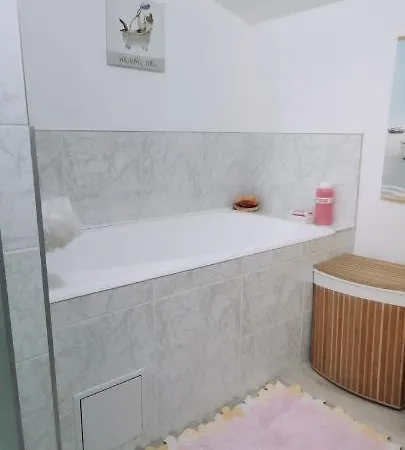 Propre Et Cosy Apartment Le Mesnil-en-Vallee