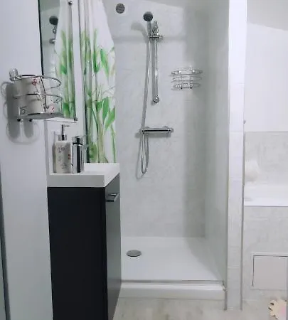 דירה Propre Et Cosy Le Mesnil-en-Vallée